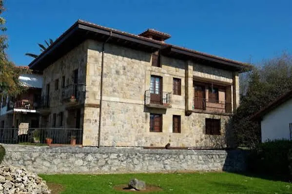 Hidalgos * سانتيانا ذيل مار